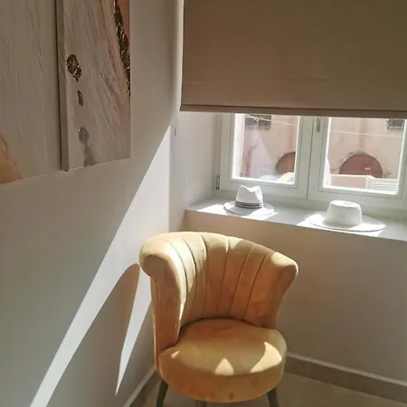 Casa De Potie Hriszí Aktí Haniá